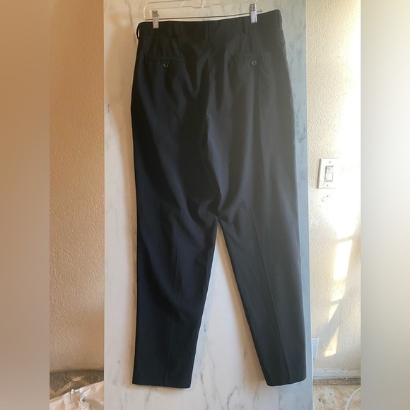 Dockers Premium Flat Front Relaxed Fit Men’s Black Pants W34 L32 Wool Blend - Picture 3 of 5